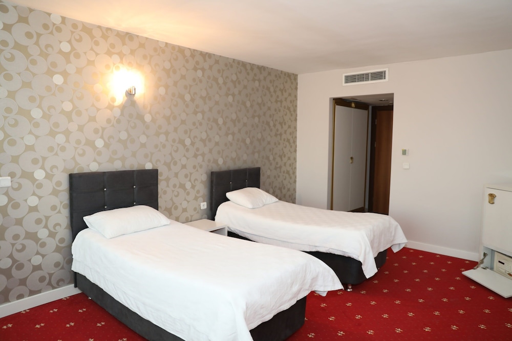 Grand Merpond Otel Rezervasyon