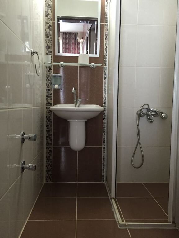 Hotel Ünlü Rezervasyon