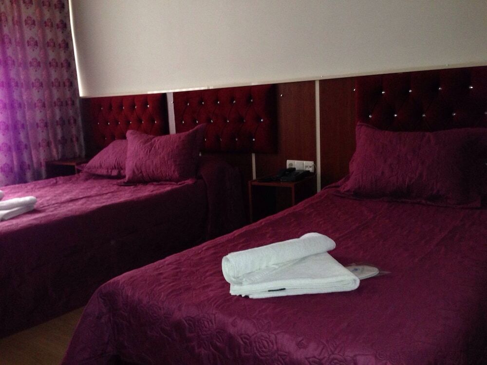 Hotel Ünlü Rezervasyon