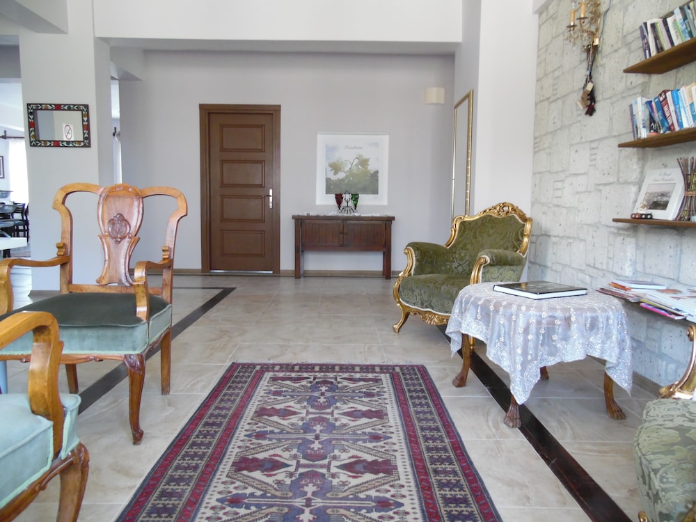 Karaburun Konak Hotel Rezervasyon