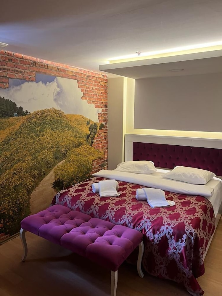 Şanlı Otel Rezervasyon