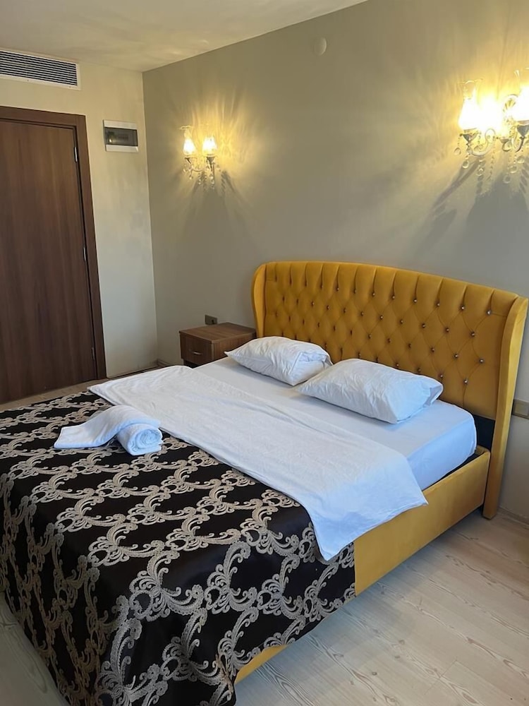 Şanlı Otel Rezervasyon