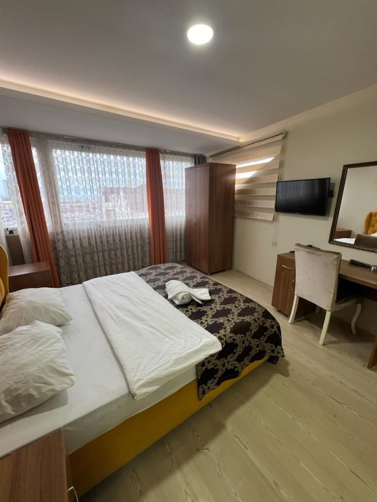 Şanlı Otel Rezervasyon