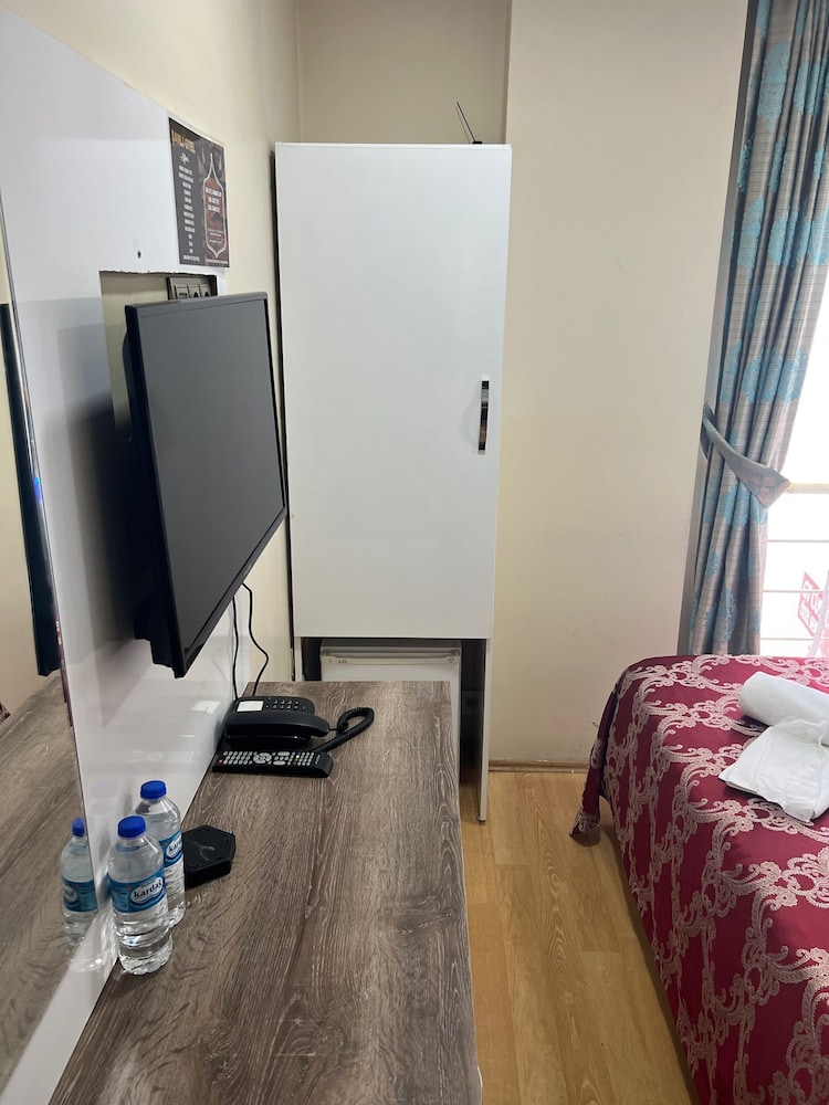 Şanlı Otel Rezervasyon