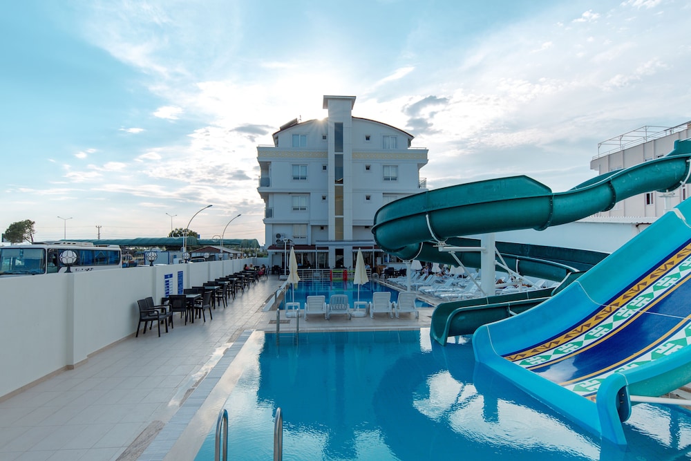 Sarp Hotel Kadriye Rezervasyon