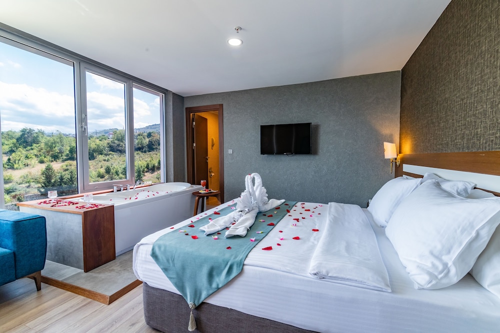 Tilya Resort Hotel Rezervasyon