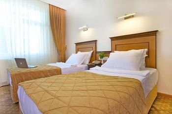 Unal Hotel Rezervasyon