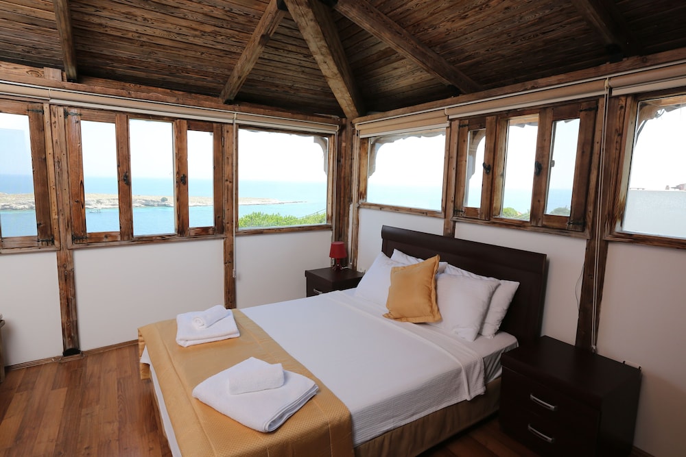 Arya Karaburun Rezervasyon