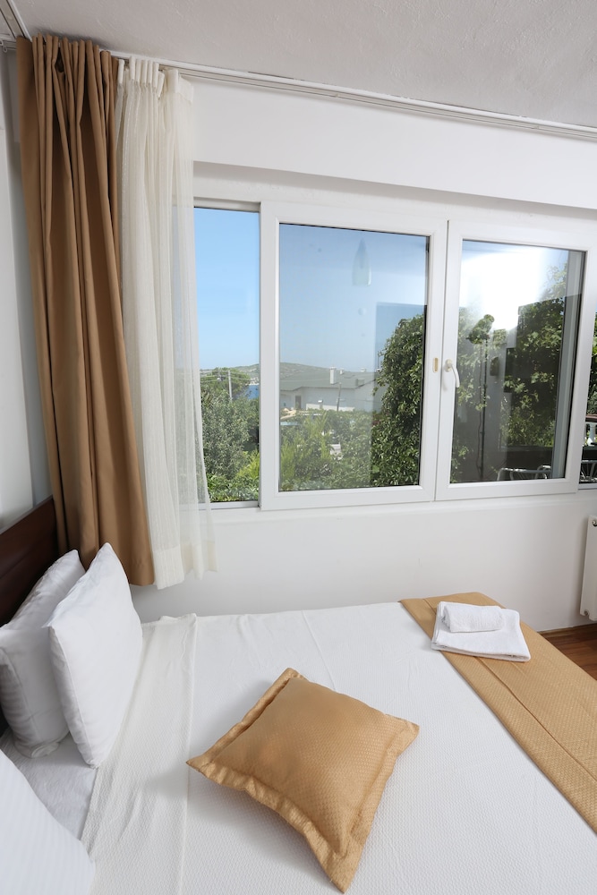 Arya Karaburun Rezervasyon