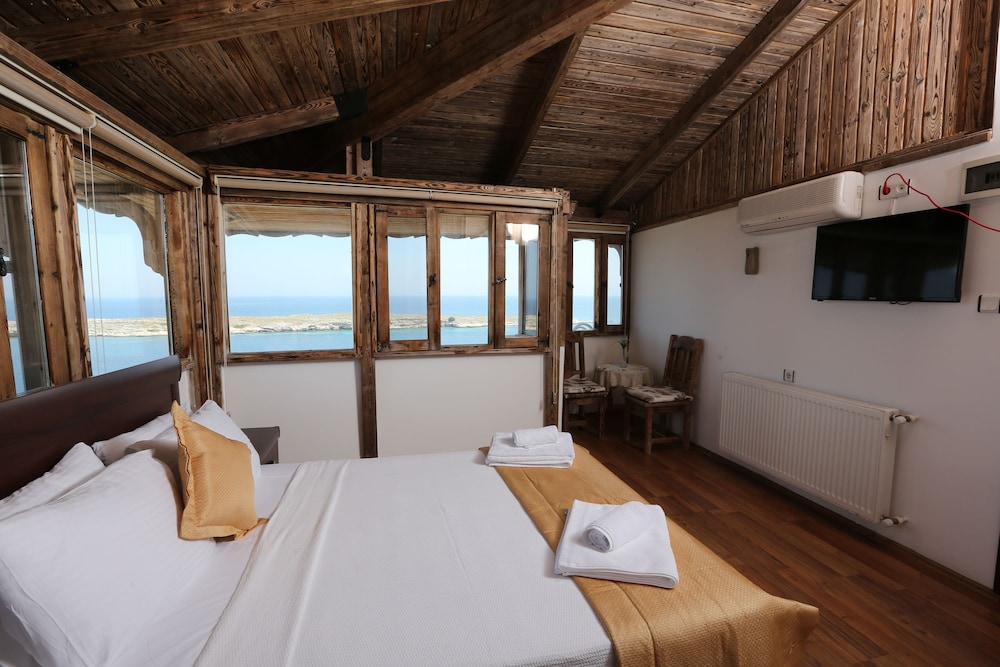 Arya Karaburun Rezervasyon