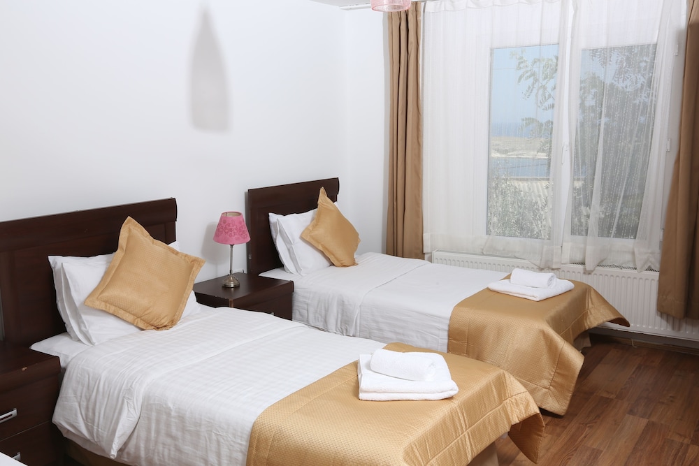 Arya Karaburun Rezervasyon