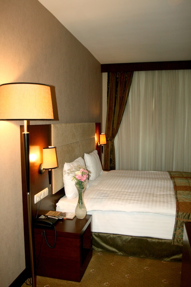 Cetin Hotel Rezervasyon