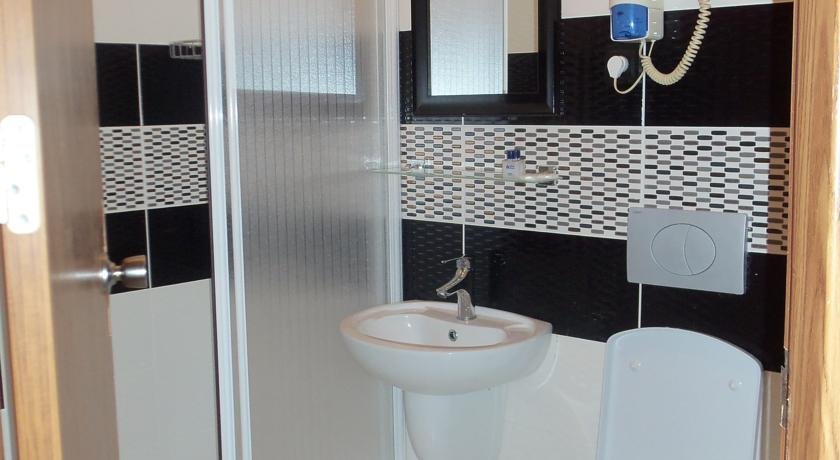 Ferah Hotel Rezervasyon