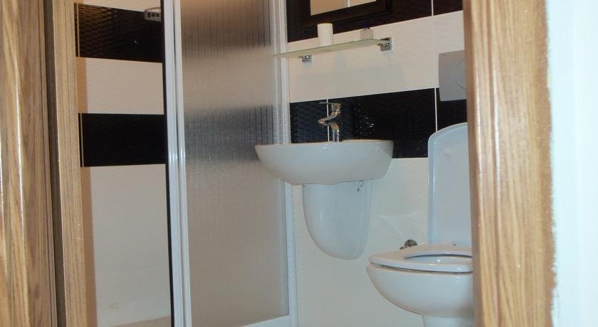 Ferah Hotel Rezervasyon