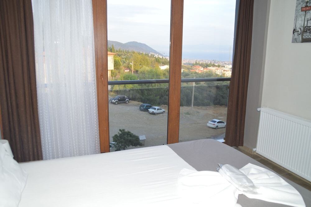 Hotel Hugo Rezervasyon