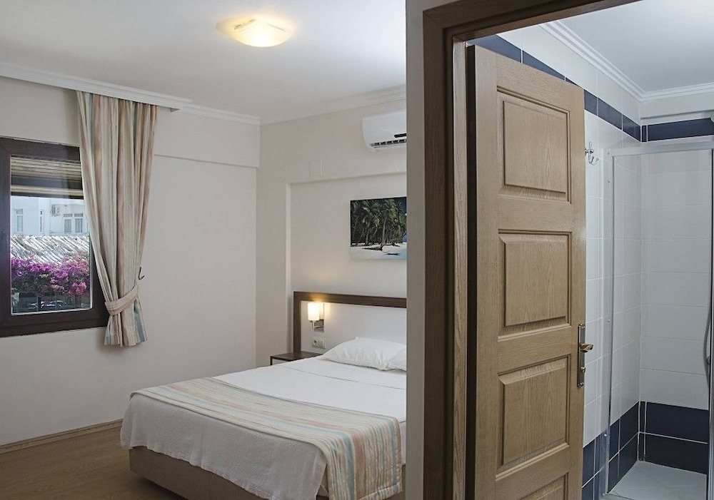 Palm Beach Arsuz Rezervasyon