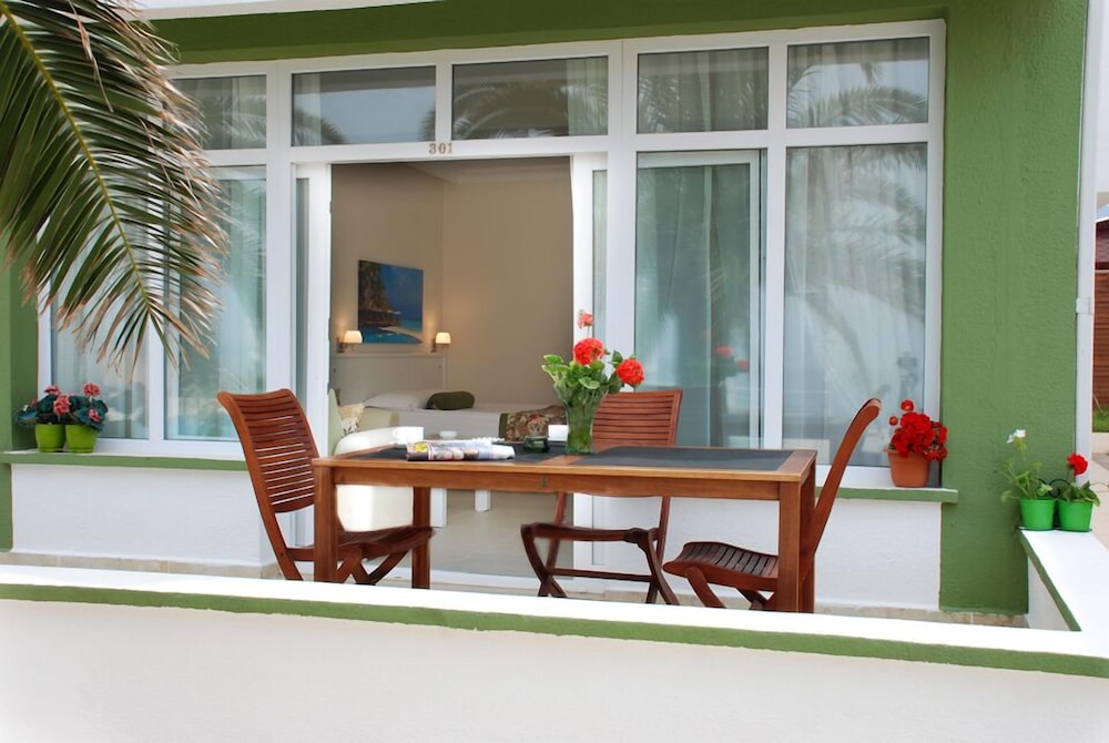 Palm Beach Arsuz Rezervasyon