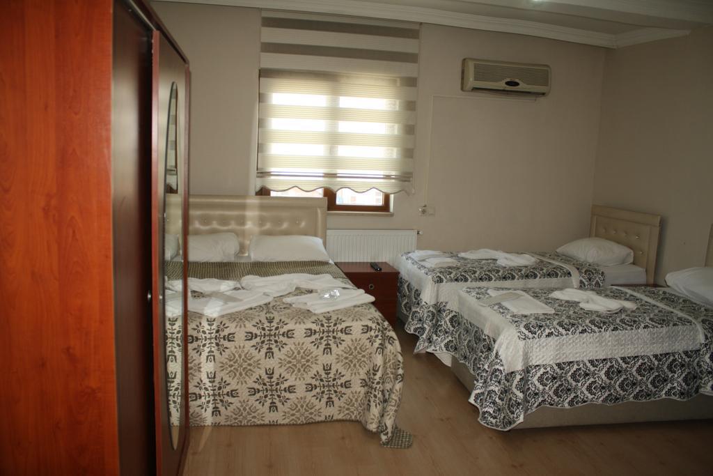 Hotel Paradise Lost Rezervasyon