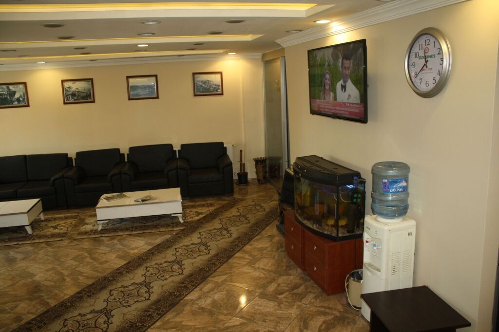 Hotel Paradise Lost Rezervasyon