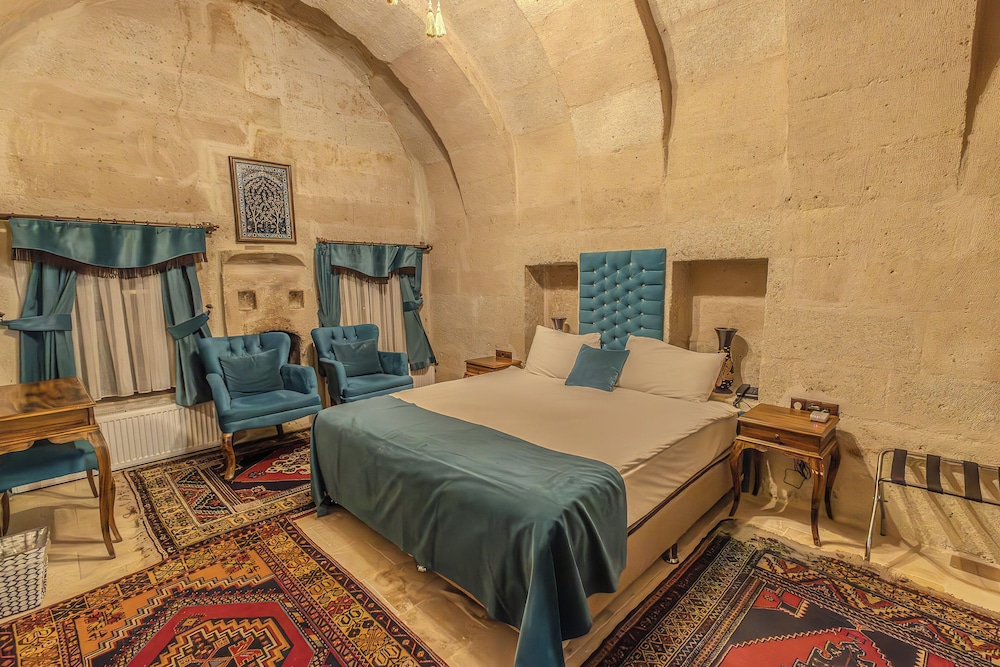 Miracle Cave Hotel Rezervasyon