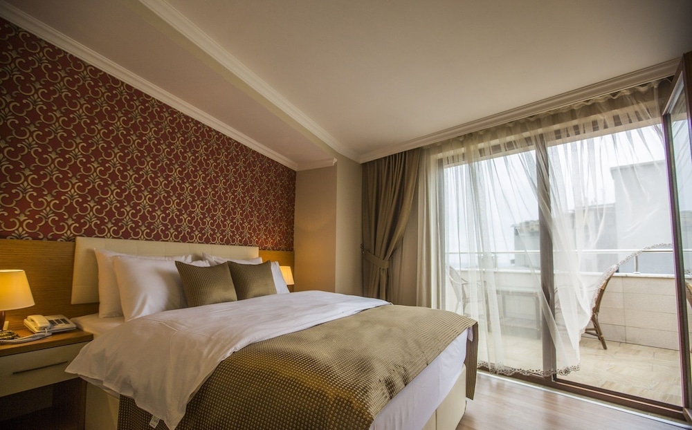 Park Square Hotel Rezervasyon