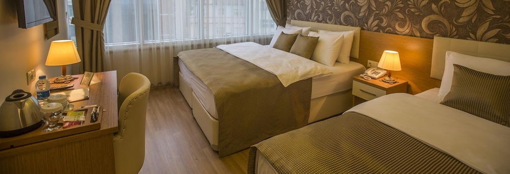 Park Square Hotel Rezervasyon