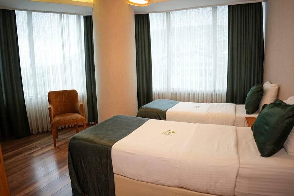 Park Square Hotel Rezervasyon