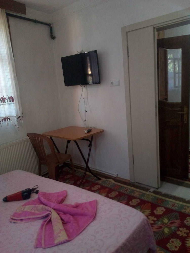 White House Beyaz Konak Rezervasyon