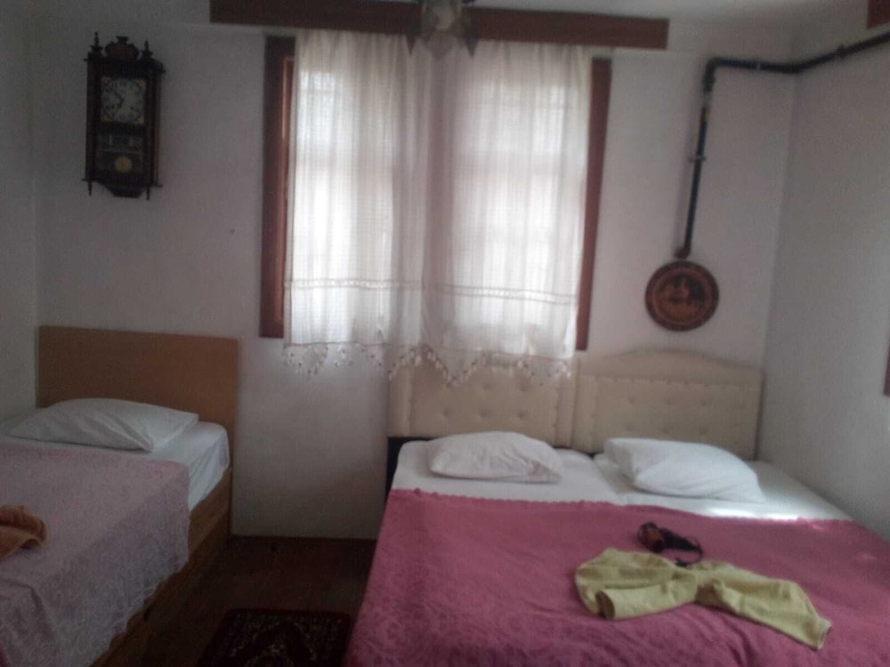 White House Beyaz Konak Rezervasyon