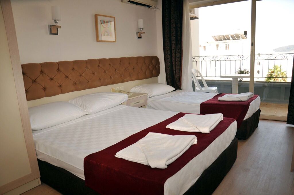 Almena City Hotel Rezervasyon