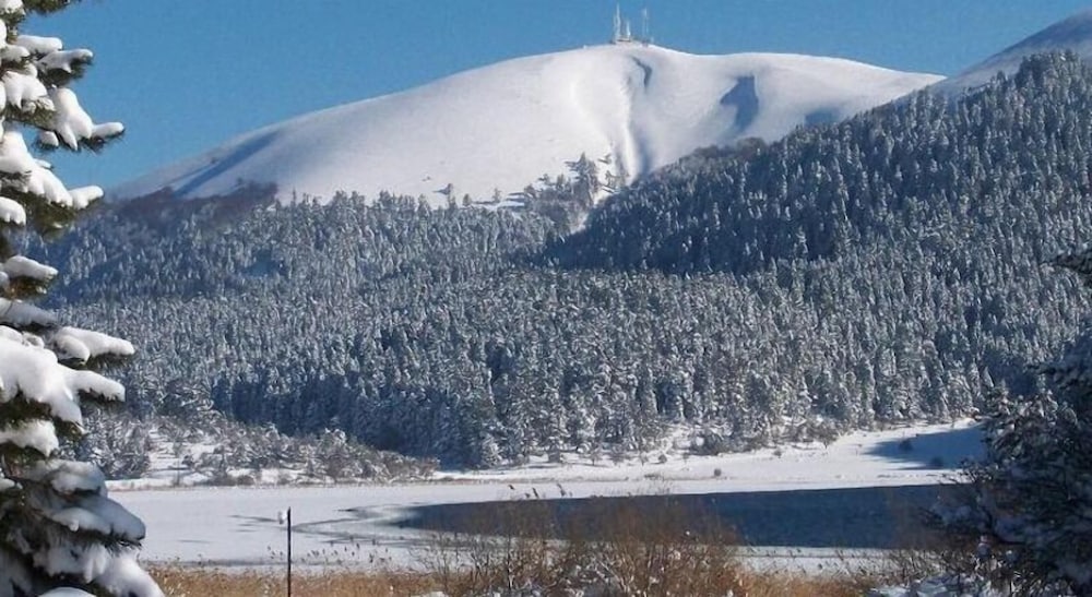 Abant Gol Evleri Rezervasyon