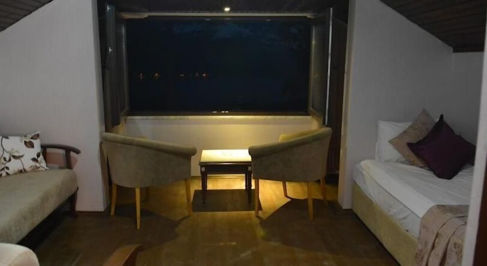 Abant Gol Evleri Rezervasyon