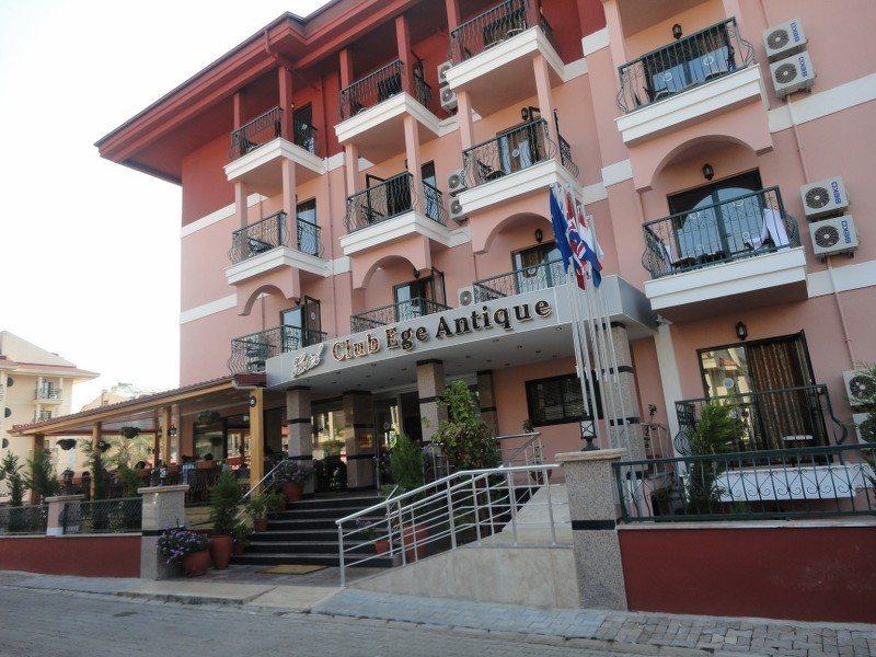 Club Ege Apart Hotel Rezervasyon