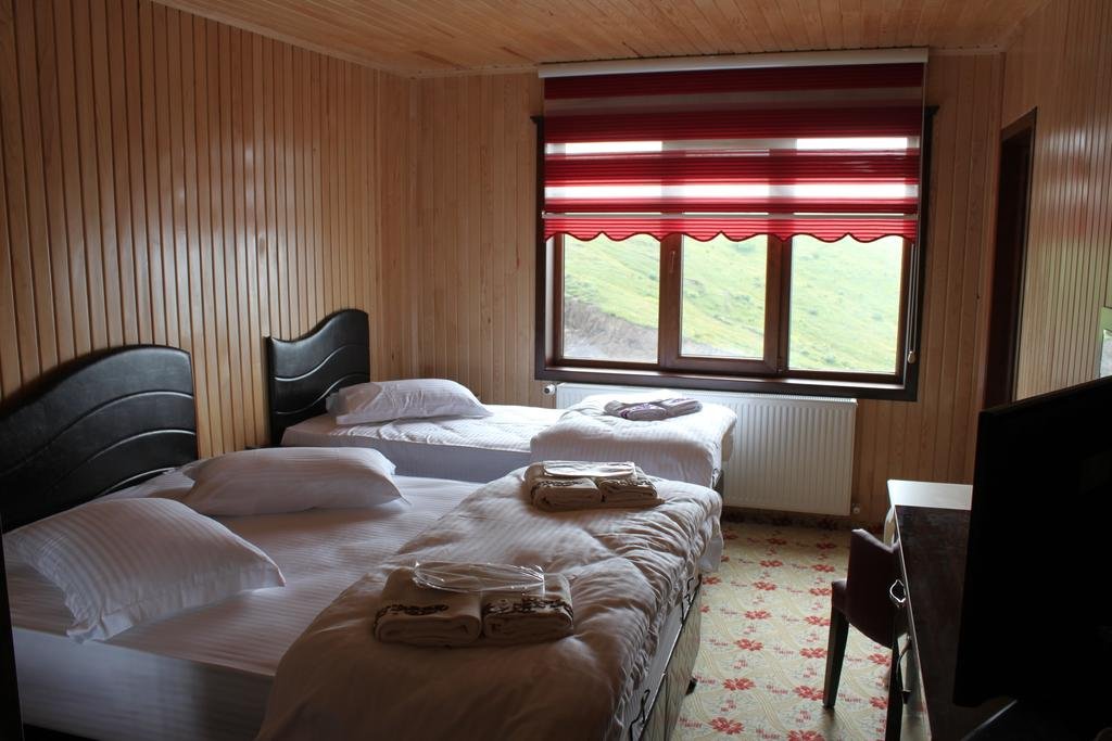 Aymeydani Hotel Café Restaurant Rezervasyon