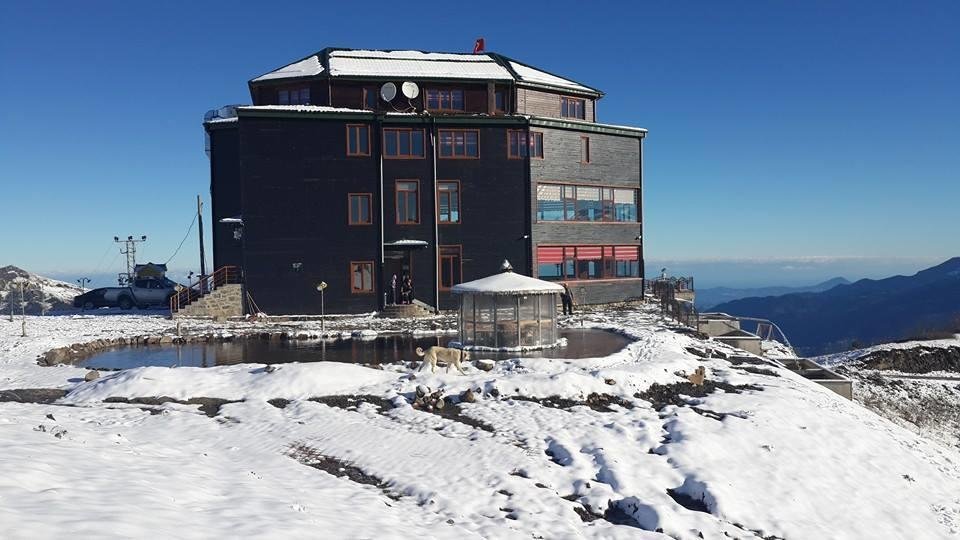 Aymeydani Hotel Café Restaurant Rezervasyon