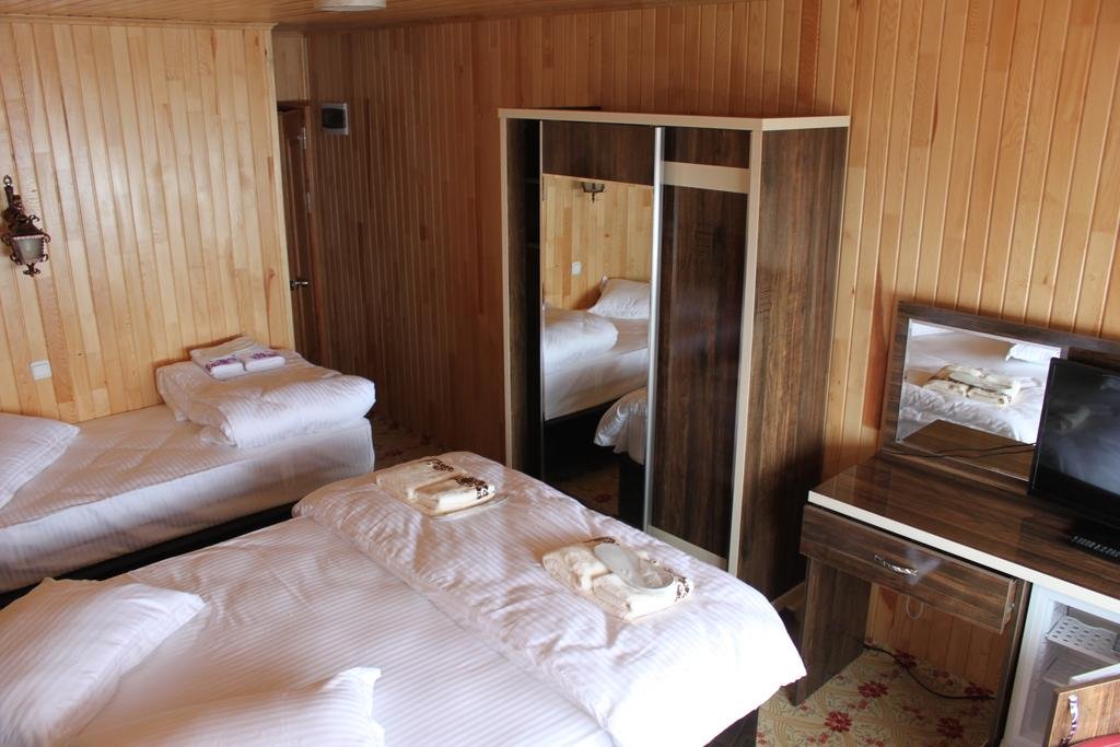 Aymeydani Hotel Café Restaurant Rezervasyon