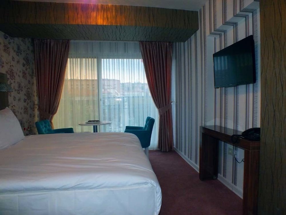 Cebeci Lotis Hotel Rezervasyon