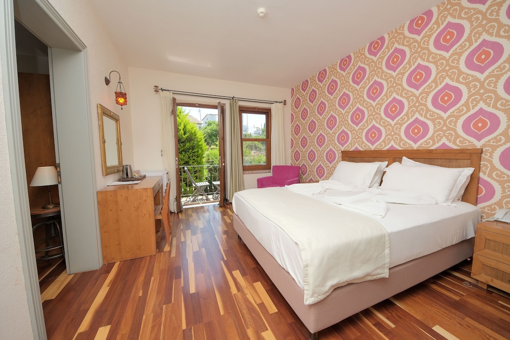 Cunda Labris Hotel Rezervasyon