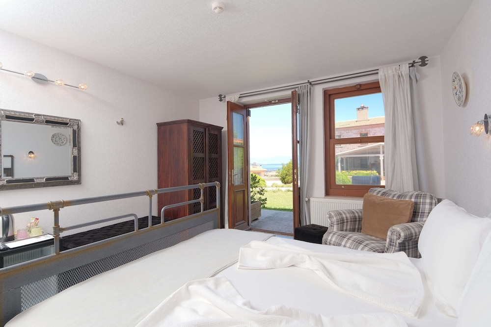 Cunda Labris Hotel Rezervasyon