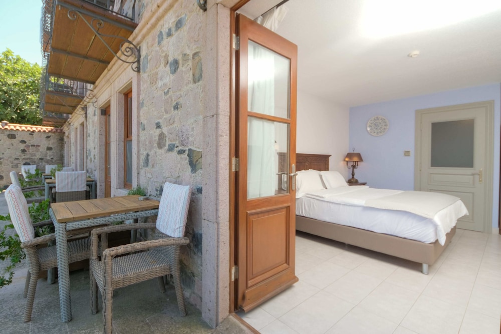 Cunda Labris Hotel Rezervasyon