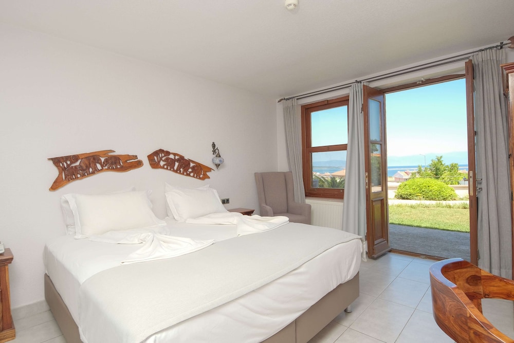 Cunda Labris Hotel Rezervasyon