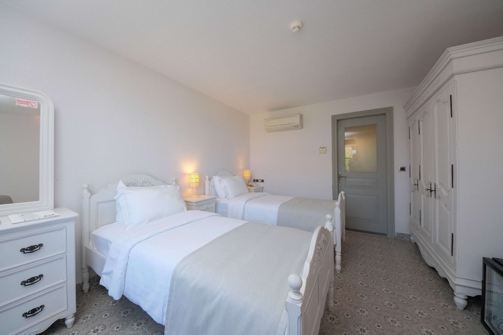 Cunda Labris Hotel Rezervasyon