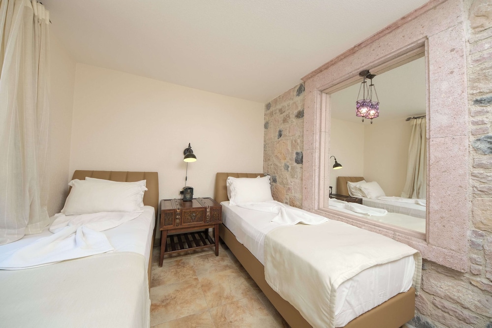 Cunda Labris Hotel Rezervasyon