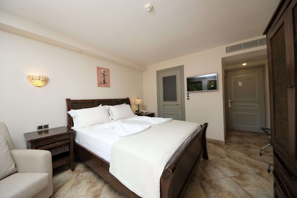 Cunda Labris Hotel Rezervasyon