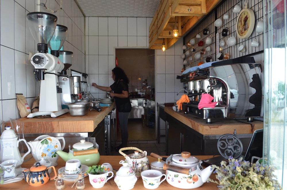 Cunda Mavi Hotel Rezervasyon