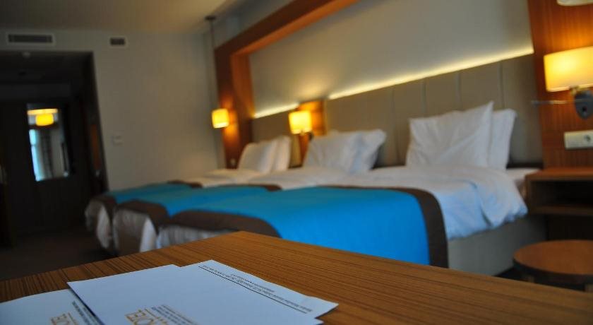 Ela Hotel Rezervasyon