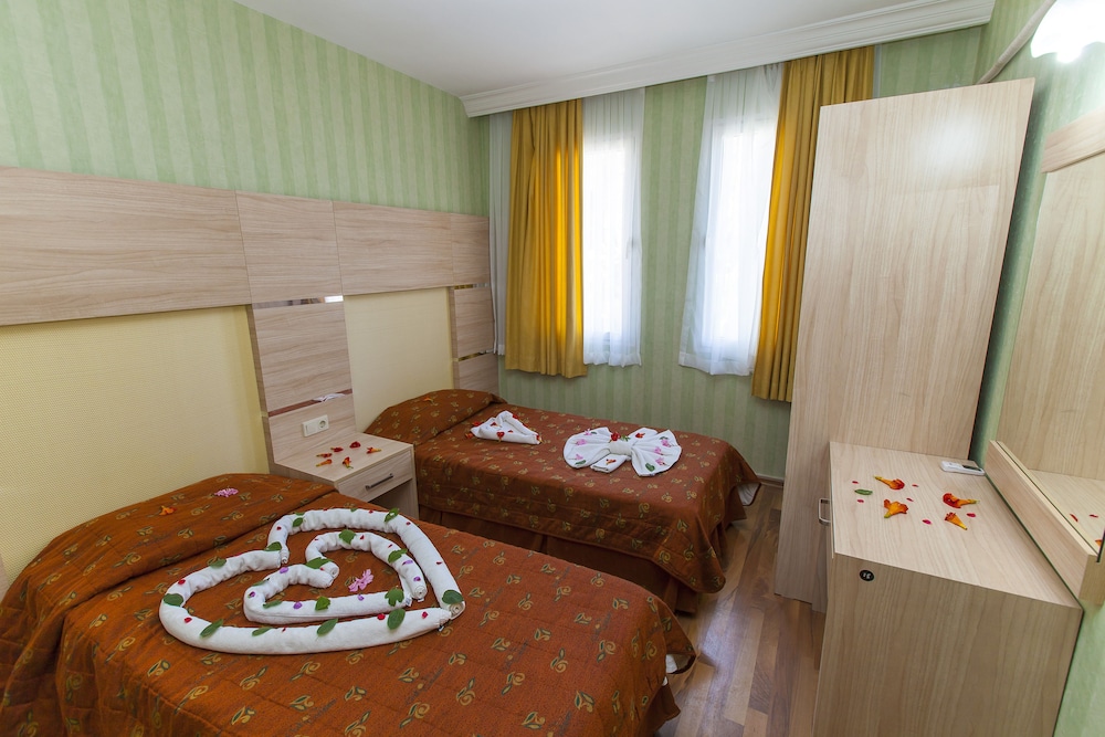 Exelsior Annex Rezervasyon