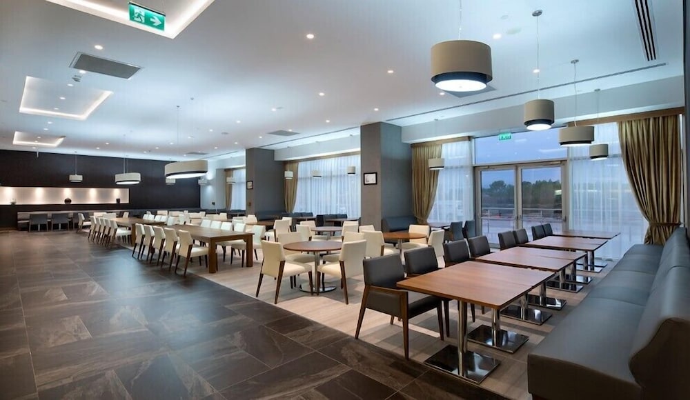 Hampton by Hilton Kocaeli Symbol Rezervasyon