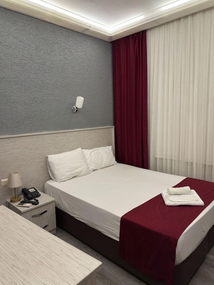 Hotel Ferah Rezervasyon