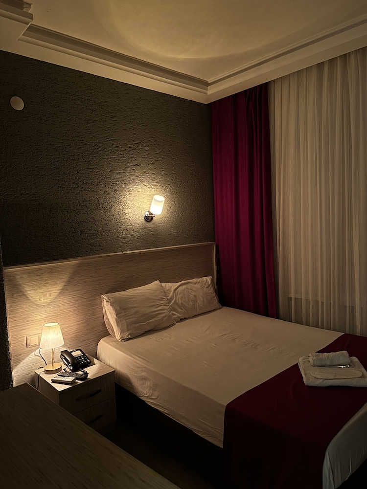 Hotel Ferah Rezervasyon